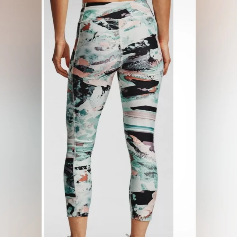 Under Armour Multicolor Abstract Leggings - Picture 2 of 12